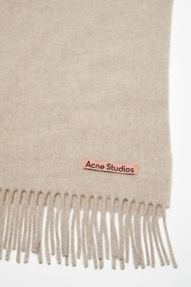 Acne Studios Fringe Wool Scarf 8211 Oversized Oatmeal Melange Women Scarves Acne Studios Fringe Wool Scarf 8211 Oversized Oatmeal Melange Women Scarves