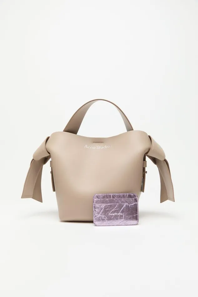 Acne Studios Leather Card Holder Lavender Purple Women Small Leather Goods Acne Studios Leather Card Holder Lavender Purple Women Small Leather Goods