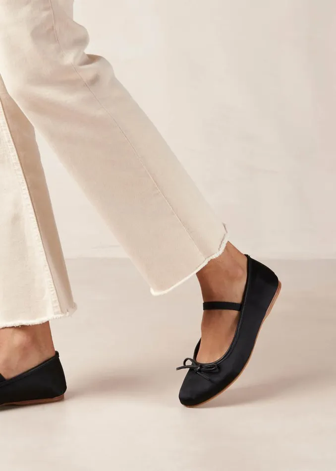 Ballet Flats Women ALOHAS Odette Black Ballet Flats