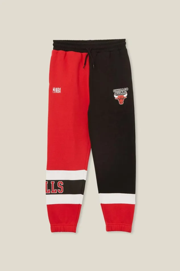 Boys 214 Sweatshirts and Sweatpants Cotton On License Super Slouch Trackpant Lcn Nba Redchicago Bulls Colour Block Boys 214 Sweatshirts and Sweatpants Cotton On License Super Slouch Trackpant Lcn Nba Redchicago Bulls Colour Block