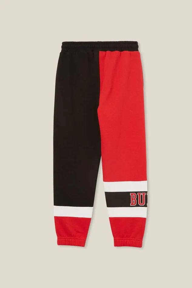 Boys 214 Sweatshirts and Sweatpants Cotton On License Super Slouch Trackpant Lcn Nba Redchicago Bulls Colour Block