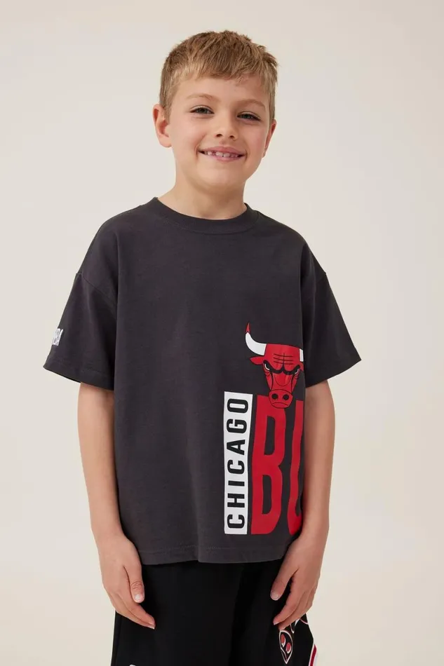 Boys 214 Tops and TShirts Cotton On License Drop Shoulder Short Sleeve Tee Lcn Nba Phantomchicago Bulls Boys 214 Tops and TShirts Cotton On License Drop Shoulder Short Sleeve Tee Lcn Nba Phantomchicago Bulls
