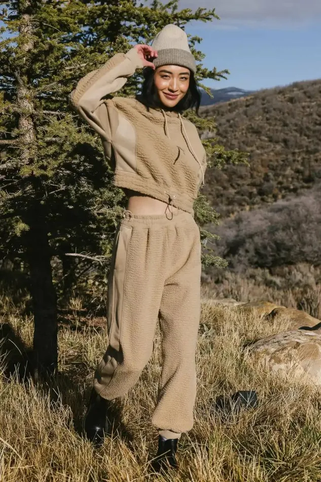 Callie Sherpa Hoodie In Camel Camel Women Bohme Sets