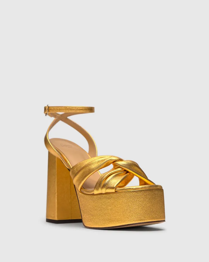 Castaer Fara244 Oro Women Heels