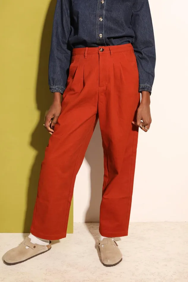 Classic Slacks Dark Rust Womens LF Markey Trousers