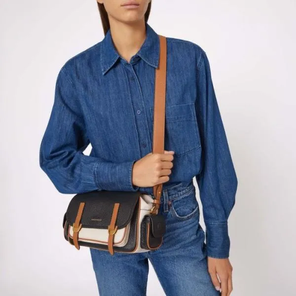 Coccinelle Campus Tricolor Small Noirlambscuir Women Coccinelle Crossbody Bags Coccinelle Campus Tricolor Small Noirlambscuir Women Coccinelle Crossbody Bags