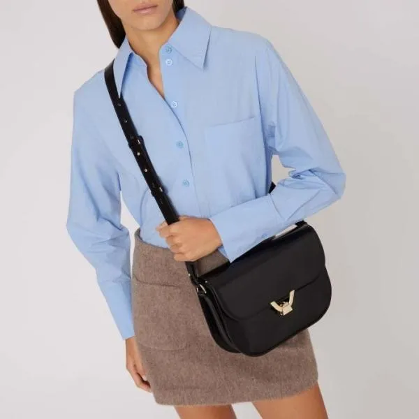 Coccinelle Dew Shiny Calf Medium Noir Women Coccinelle Crossbody Bags Coccinelle Dew Shiny Calf Medium Noir Women Coccinelle Crossbody Bags