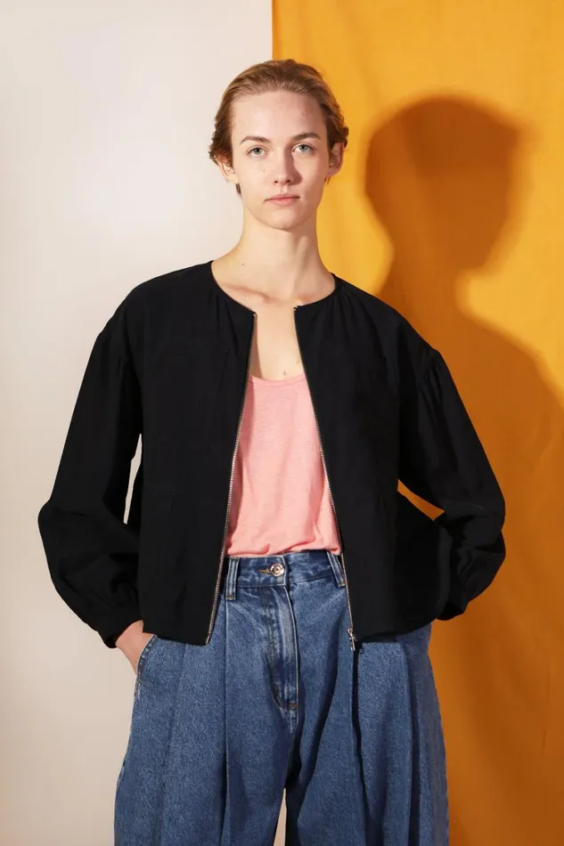Dillon Top Navy Womens LF Markey Tops