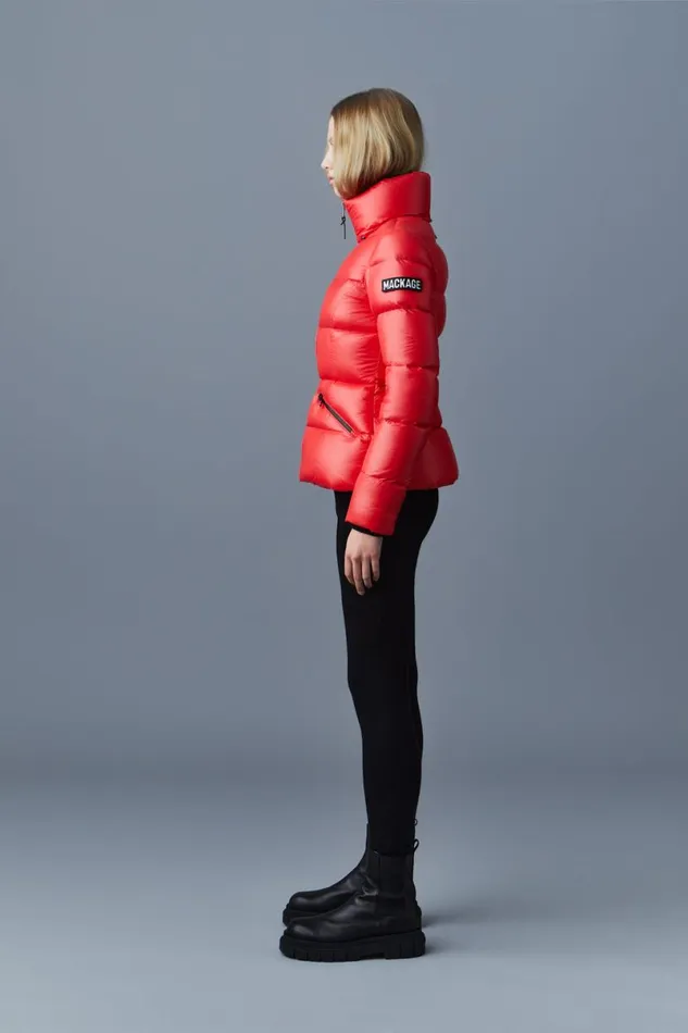 Downs and Jackets Women Mackage MADALYN Lustrous Light Down Jacket With Hood For Ladies Black Downs and Jackets Women Mackage MADALYN Lustrous Light Down Jacket With Hood For Ladies Black