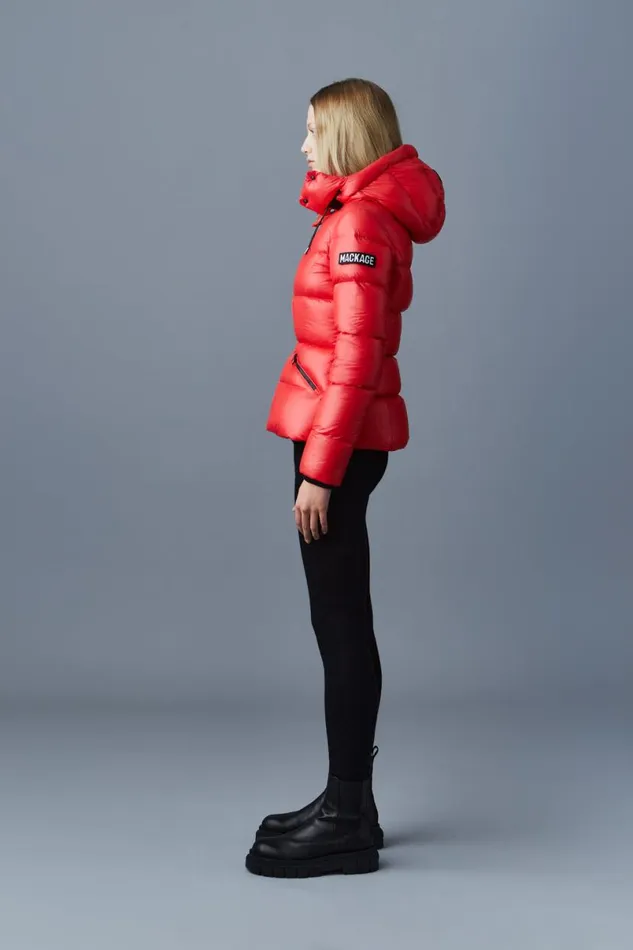 Downs and Jackets Women Mackage MADALYN Lustrous Light Down Jacket With Hood For Ladies Black Downs and Jackets Women Mackage MADALYN Lustrous Light Down Jacket With Hood For Ladies Black