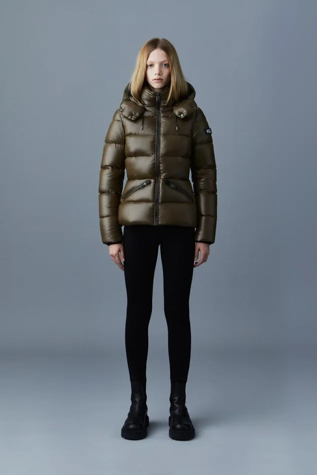 Downs and Jackets Women Mackage MADALYN Lustrous Light Down Jacket With Hood For Ladies Black Downs and Jackets Women Mackage MADALYN Lustrous Light Down Jacket With Hood For Ladies Black
