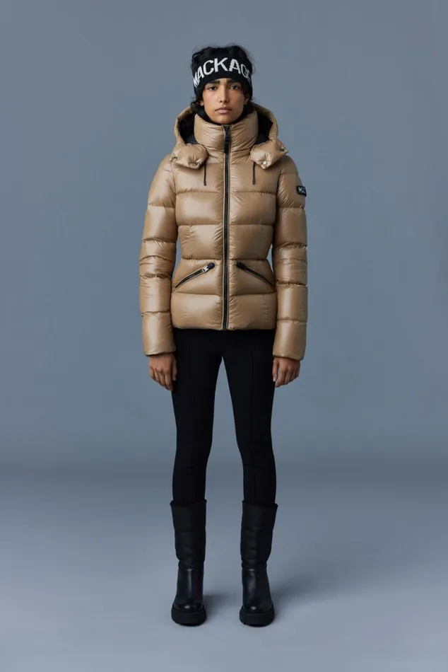 Downs and Jackets Women Mackage MADALYN Lustrous Light Down Jacket With Hood For Ladies Black Downs and Jackets Women Mackage MADALYN Lustrous Light Down Jacket With Hood For Ladies Black