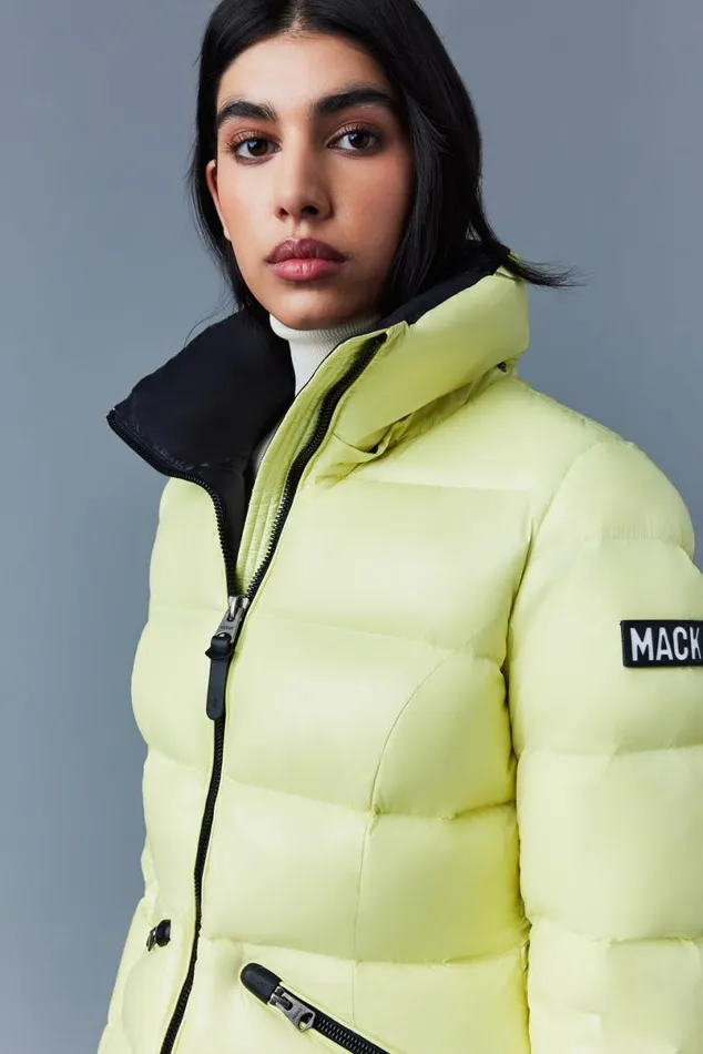Downs and Jackets Women Mackage MADALYN Lustrous Light Down Jacket With Hood For Ladies Black Downs and Jackets Women Mackage MADALYN Lustrous Light Down Jacket With Hood For Ladies Black