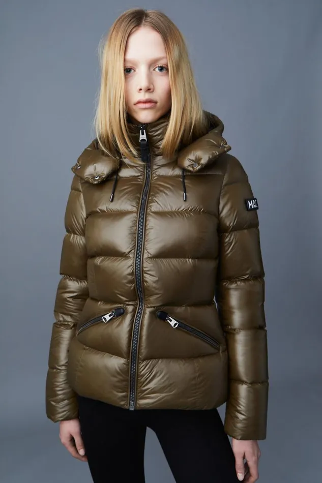 Downs and Jackets Women Mackage MADALYN Lustrous Light Down Jacket With Hood For Ladies Black Downs and Jackets Women Mackage MADALYN Lustrous Light Down Jacket With Hood For Ladies Black