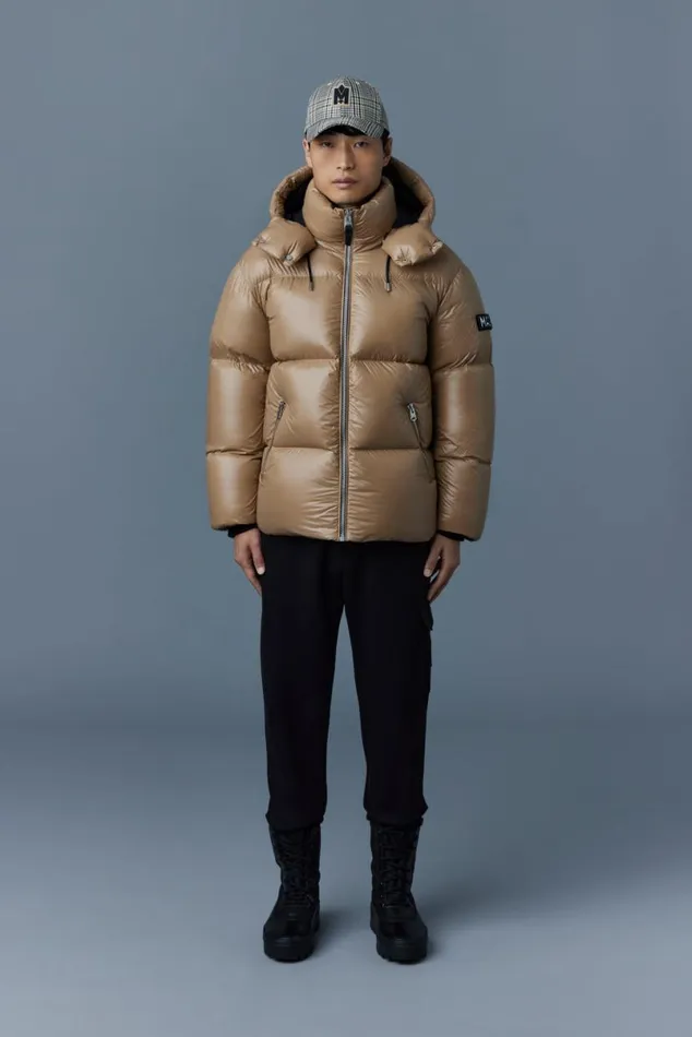 Downs and Parkas Men Mackage KENTZ Lustrous Down Jacket With Hood Black