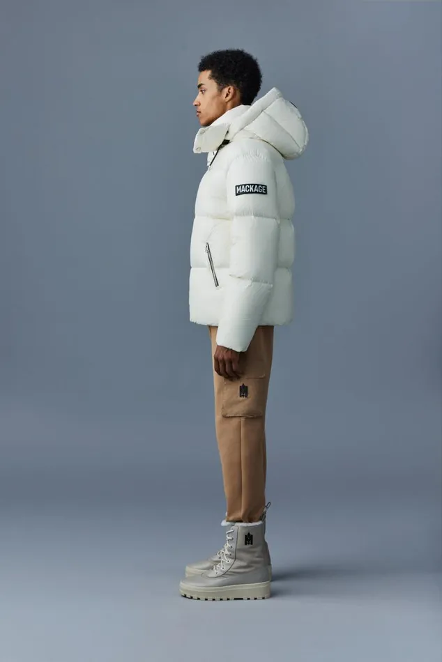 Downs and Parkas Men Mackage KENTZ Lustrous Down Jacket With Hood Black
