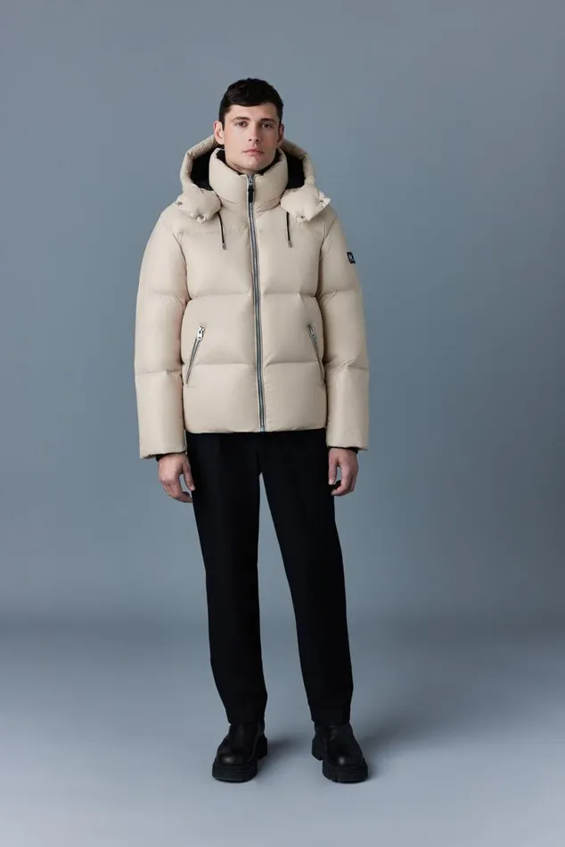 Downs and Parkas Men Mackage KENTZ Lustrous Down Jacket With Hood Black