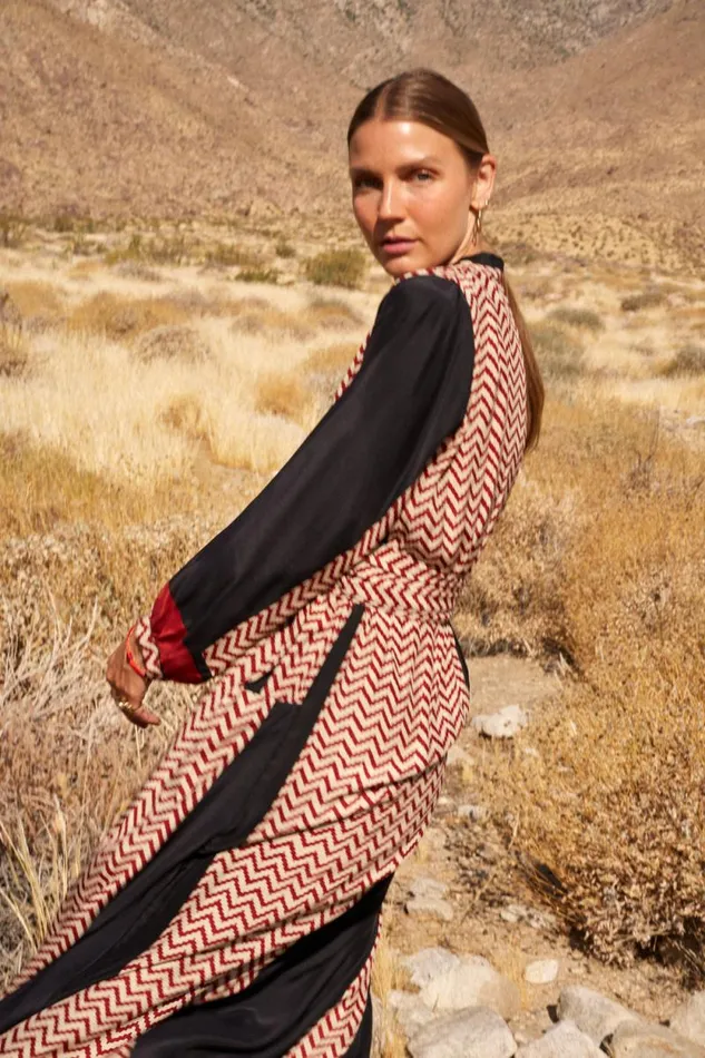 Dresses Shop Natalie Martin NICO LS MAXI WITH SASH Block Zigzag Noire