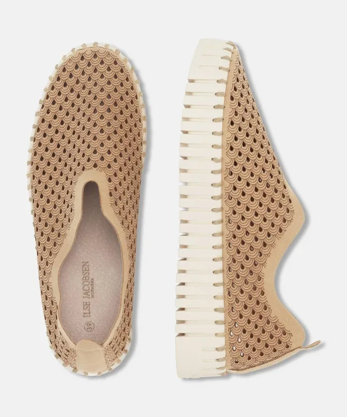 Flats 8211 Latte Shoes Ilse Jacobsen Tulip Flats
