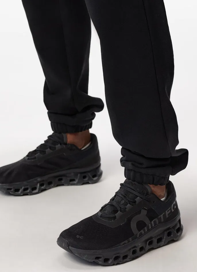 Gym King Tracksuit Bottoms Men Compass Jogger 8211 Black