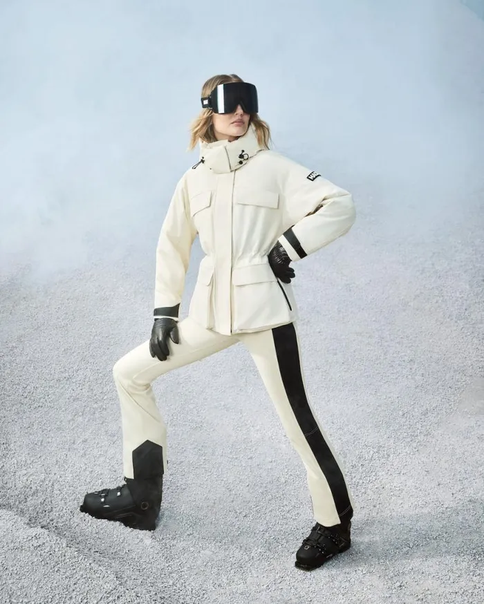 Jackets Women Mackage ICLYNR Medium Down Ski Jacket With Removable Hood Black