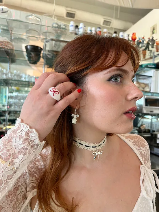 Jewelry Glass Bow Ring White Red 8211 Lisa Says Gah Women