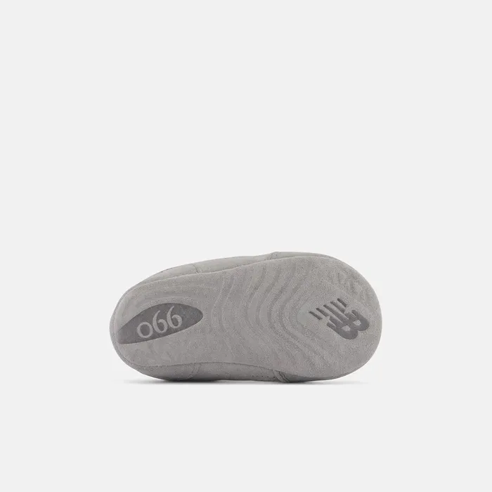 Kids 990v6 Crib Bungee Grey With Silver New Balance Size 0 8211 10 Kids 990v6 Crib Bungee Grey With Silver New Balance Size 0 8211 10