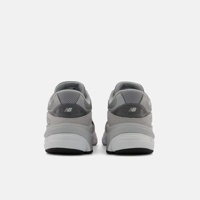 Kids FuelCell 990v6 Grey With Silver New Balance Size 35 8211 7 Kids FuelCell 990v6 Grey With Silver New Balance Size 35 8211 7