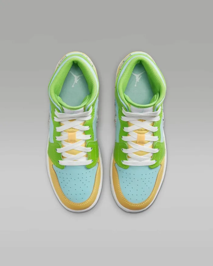 Kids Nike Jordan Air Jordan 1 Mid SE Glacier Icecitron Pulseaction Greenwhite