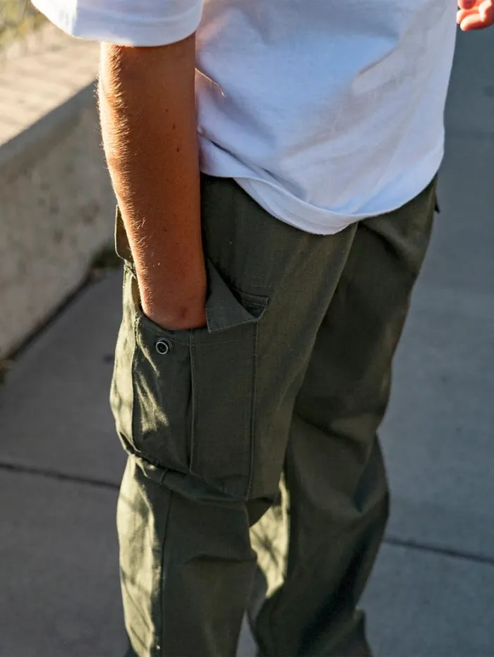 Kids Pants Volcom Big Boys March Cargo Elastic Waist Pants 8211 Squadron Green