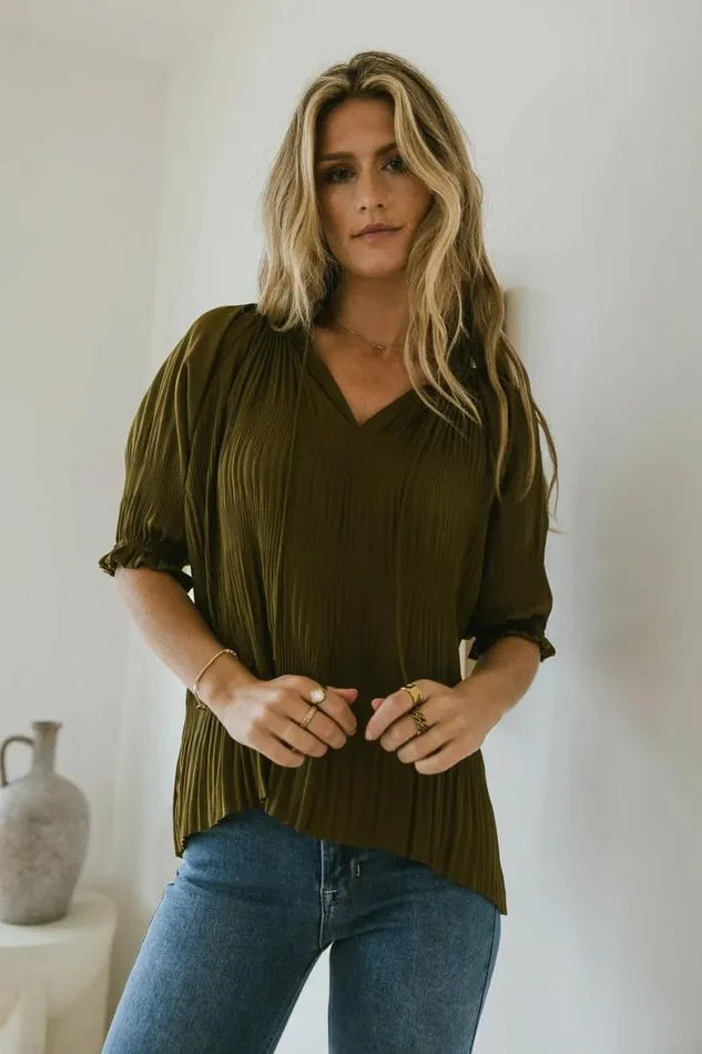 Killian Pleated Blouse In Olive Olive Women Bohme Tops
