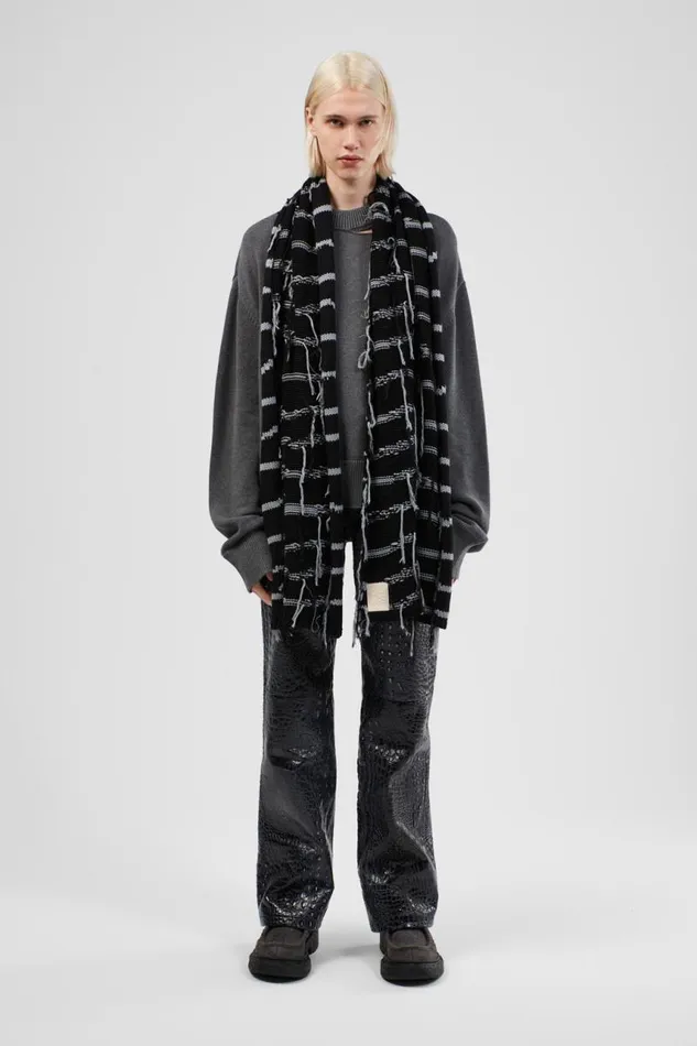 Knit Women Camper Knit Scarf Black Intarsia Knit Scarf Knit Women Camper Knit Scarf Black Intarsia Knit Scarf