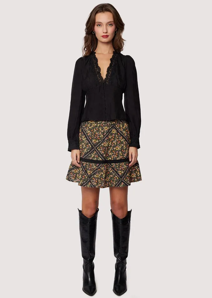 Lauretta Top Black Women Lost Wander Tops