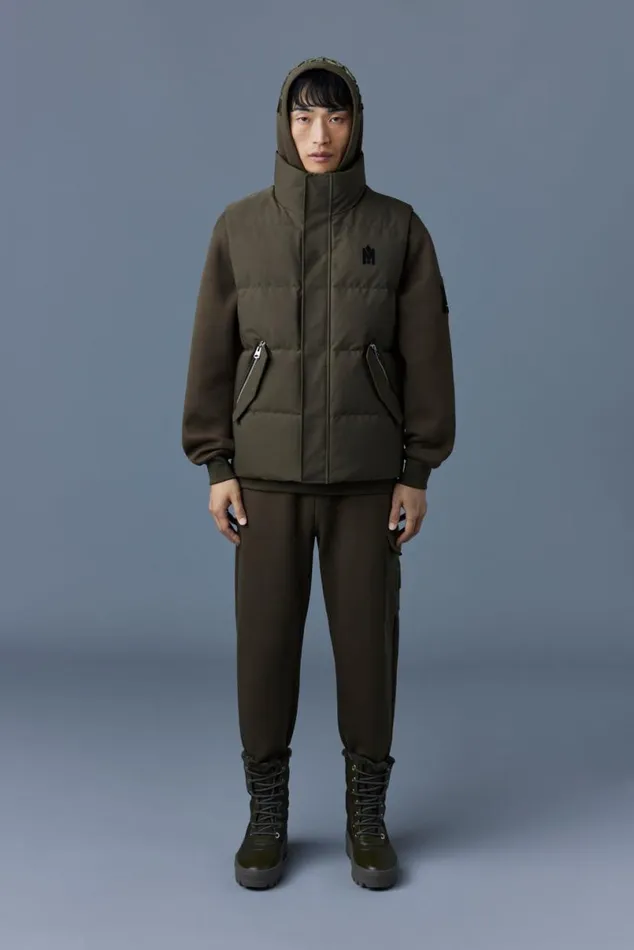 Light Down Jackets Men Mackage JOSEPH Nordic Tech Down Vest With Funnel Collar Trench