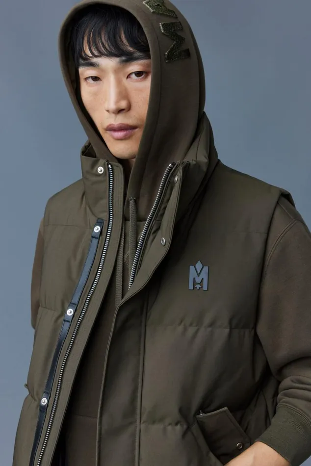 Light Down Jackets Men Mackage JOSEPH Nordic Tech Down Vest With Funnel Collar Trench