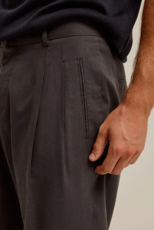 Man Venroy Pants Tailored Pleat Trouser