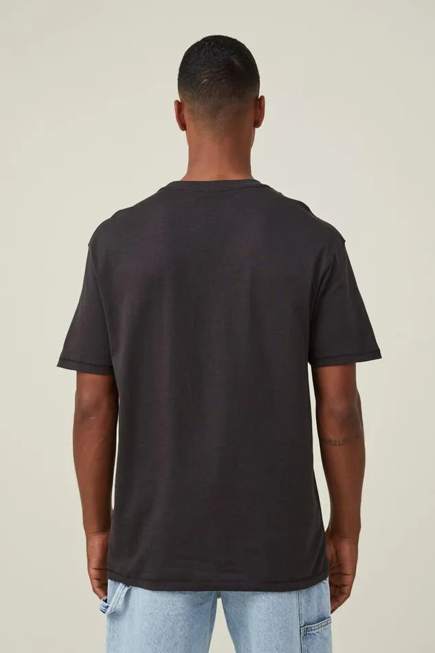 Men Graphic TShirts Cotton On Premium Loose Fit Music TShirt Lcn Mt Washed Blacknirvanamuddy Banks