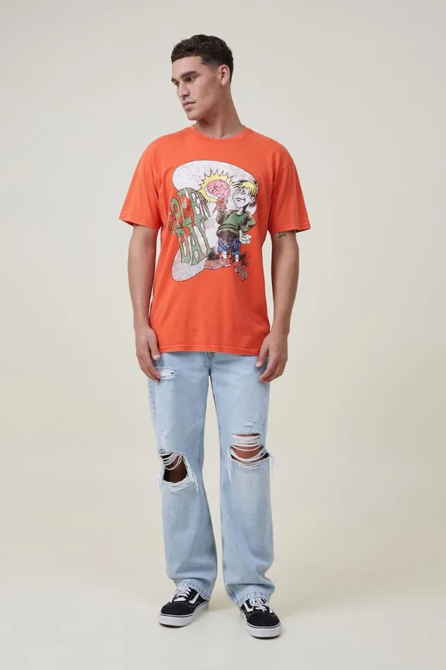 Men Graphic TShirts Cotton On Premium Loose Fit Music TShirt Lcn Wmg Burnt Jaffagreen Daybraniac