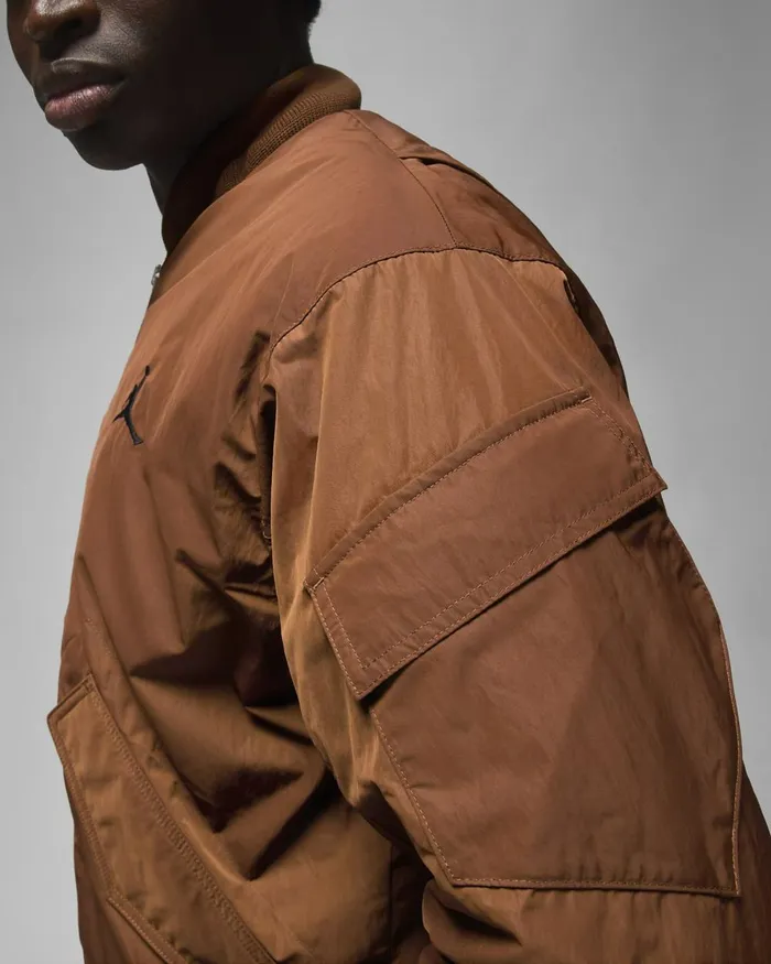 Men Nike Jackets Jordan Essentials Light British Tanblack