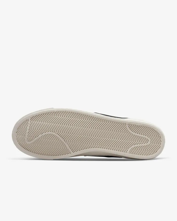 Men Nike Lifestyle Blazer Low 03977 Jumbo Whitewhitesailblack