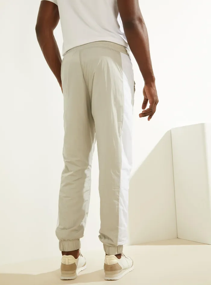 Men Pants and Shorts GUESS Grey Nowell Active Jogger Pants Men Pants and Shorts GUESS Grey Nowell Active Jogger Pants