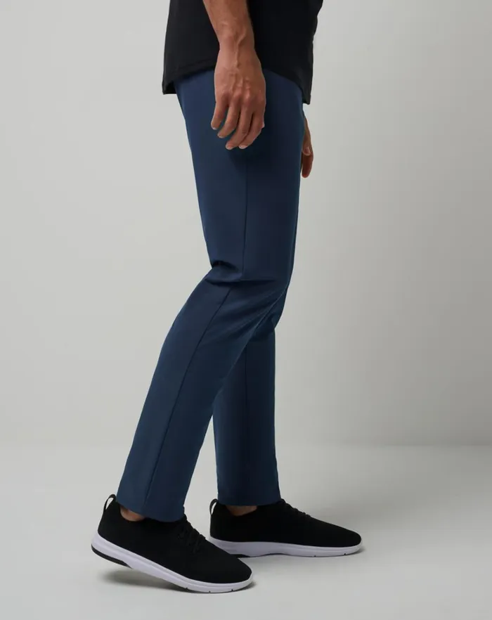 Men Pants TravisMathew OPEN TO CLOSE TECH CHINO PANT Dress Blues Men Pants TravisMathew OPEN TO CLOSE TECH CHINO PANT Dress Blues
