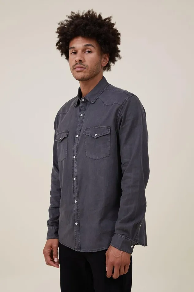 Men Shirts and Polos Cotton On Dallas Long Sleeve Shirt Vintage Black
