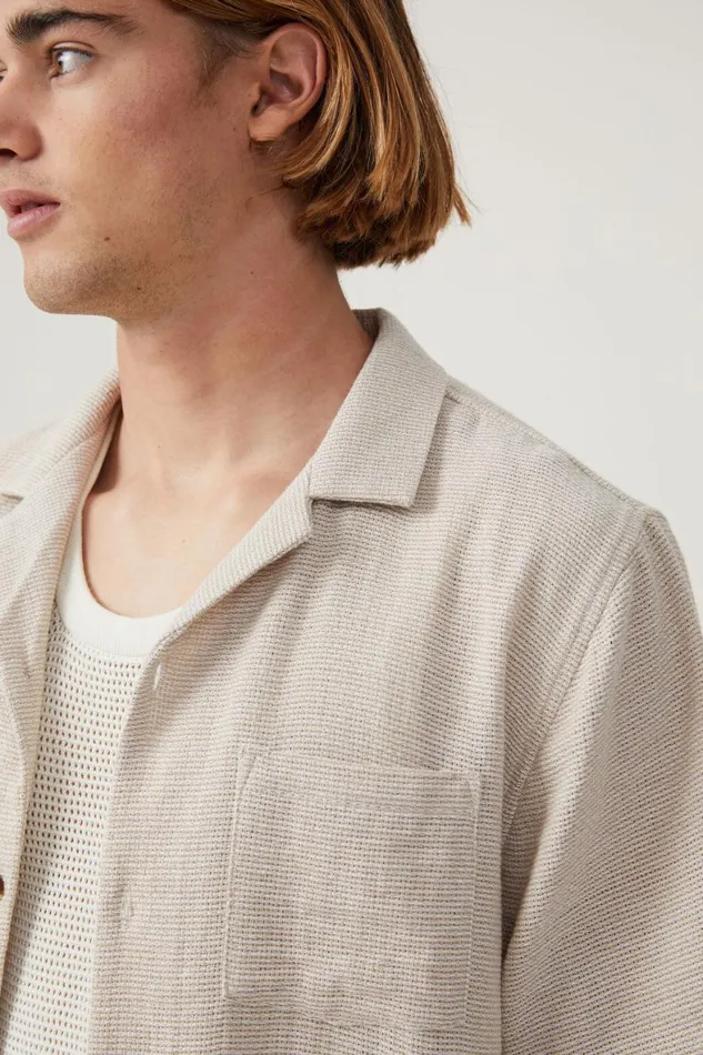 Men Shirts and Polos Cotton On Palma Short Sleeve Shirt Ecru