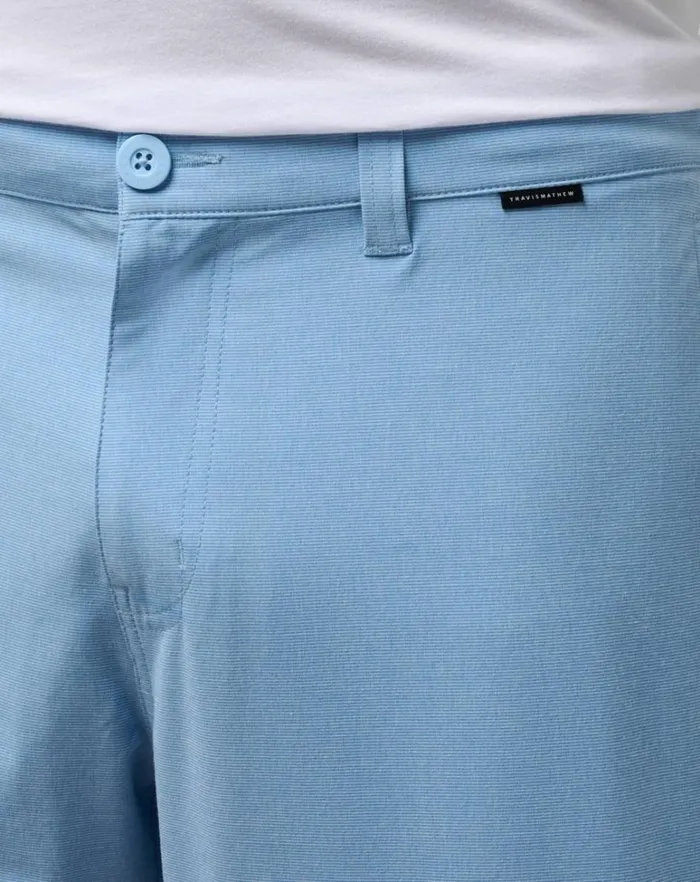 Men Shorts TravisMathew DAY DATE SHORT 9IN Powder Blue