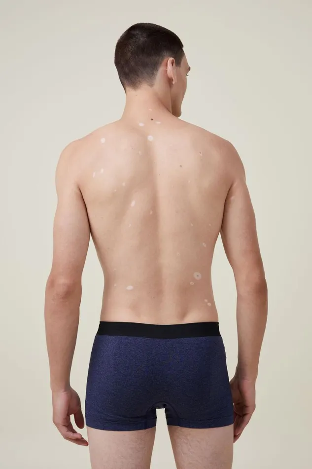 Men Socks and Underwear Cotton On Seamless Trunks Navy Marleblack