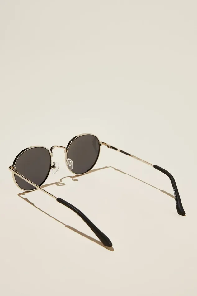 Men Sunglasses Cotton On Bellbrae Sunglasses Silver Matte Black Smoke