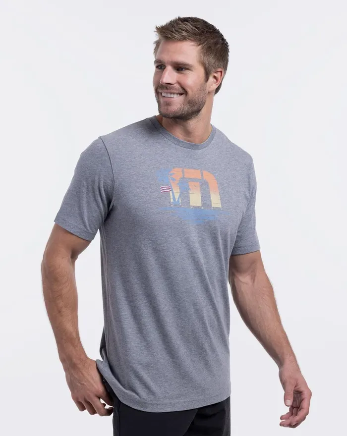 Men Tees TravisMathew FOURWINDS TEE Heather Grey Men Tees TravisMathew FOURWINDS TEE Heather Grey