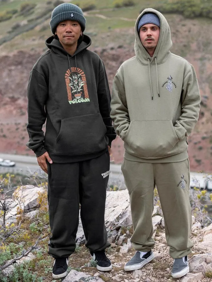 Mens Hoodies and Sweatshirts Volcom Earth Tripper Hoodie 8211 Stealth