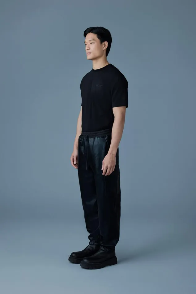 Pants and Shorts Men Mackage MARVINM Metallic Double Face Jersey Sweatpants Silver Pants and Shorts Men Mackage MARVINM Metallic Double Face Jersey Sweatpants Silver
